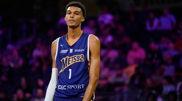 Metropolitans 92’s Victor Wembanyama looks on during a game vs. G Leage Ignite.